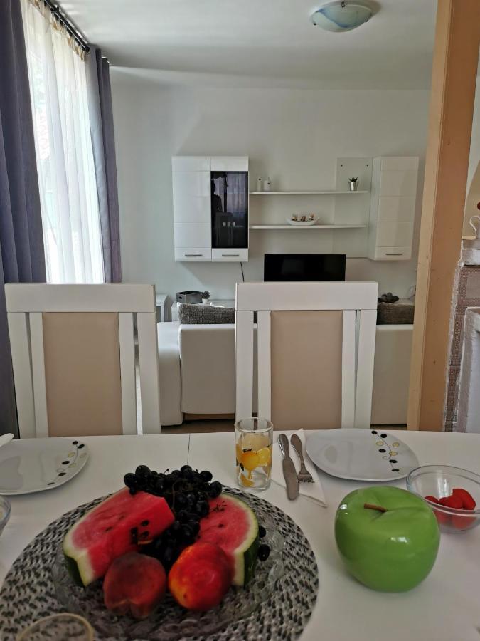 Losotovi Leilighet Vrboska