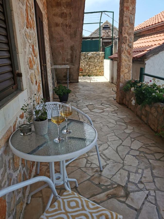 Losotovi Leilighet Vrboska